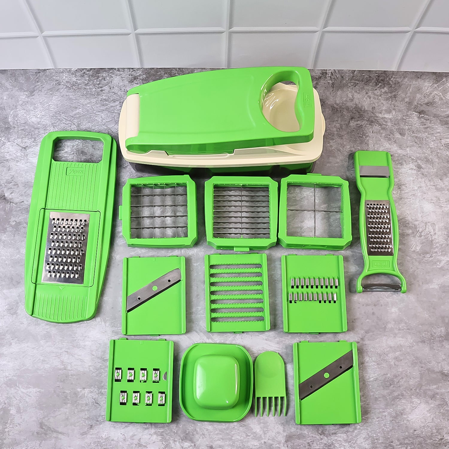 Vegetable & Fruit Chopper for Daily Use Vegetable & Fruit Chopper for Daily Use